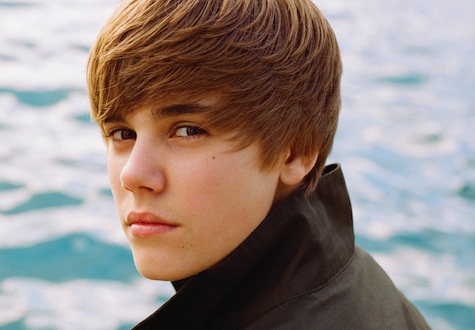Justin Bieber  Tube on Justin Bieber Breaks Youtube Record